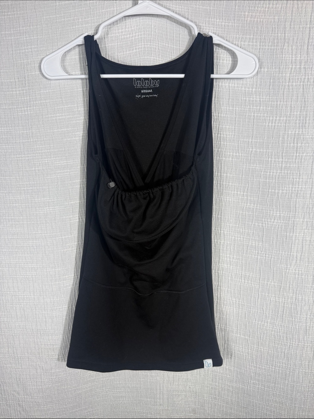 Lalabu Black Sleeveless Soothe Shirt - size M‎
